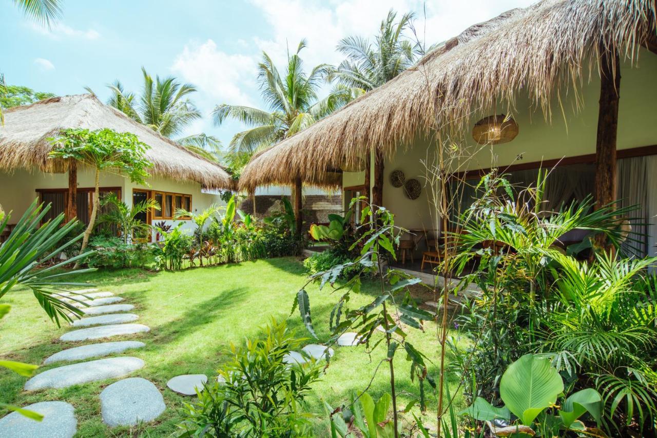 Mana Eco Retreat 호텔 Kuta  외부 사진