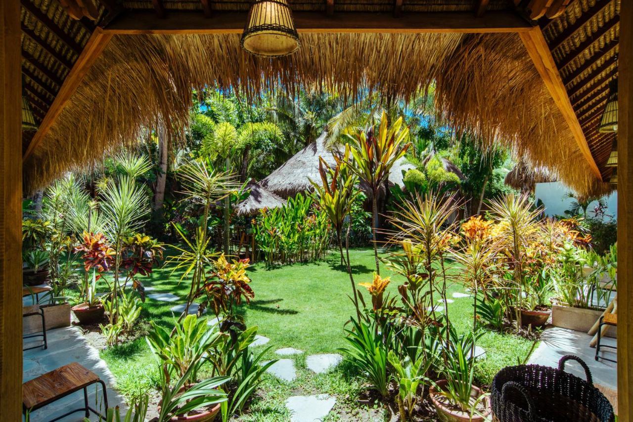 Mana Eco Retreat 호텔 Kuta  외부 사진