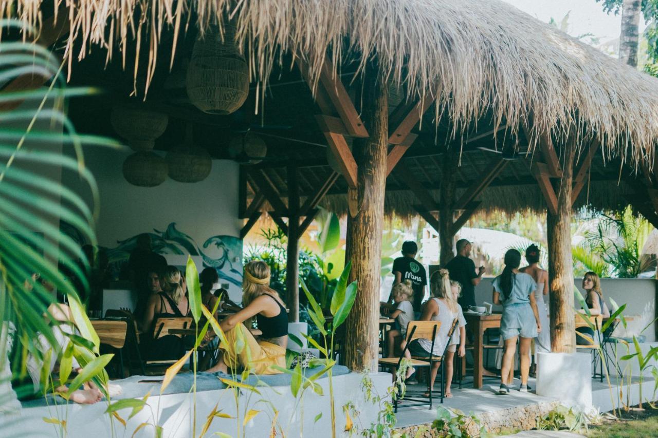 Mana Eco Retreat 호텔 Kuta  외부 사진