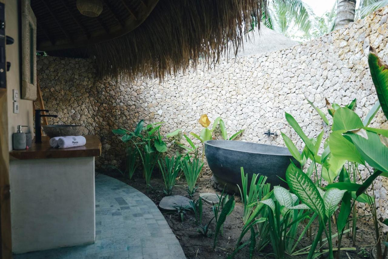 Mana Eco Retreat 호텔 Kuta  외부 사진