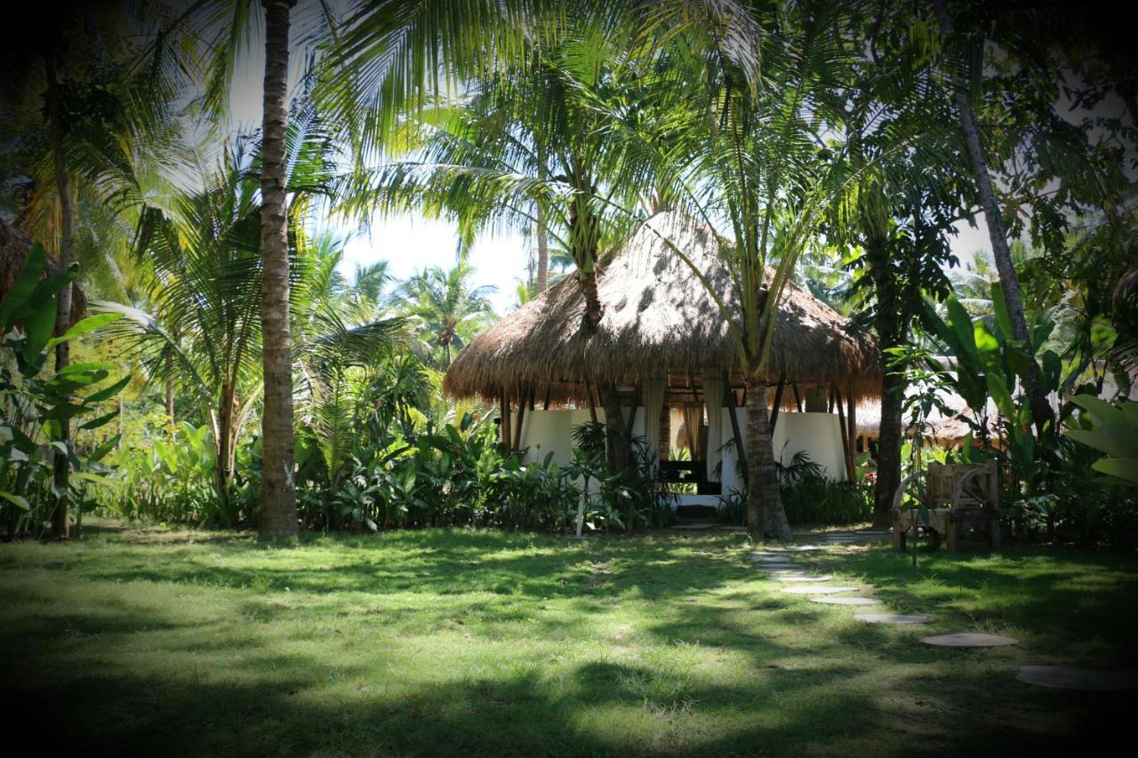 Mana Eco Retreat 호텔 Kuta  외부 사진