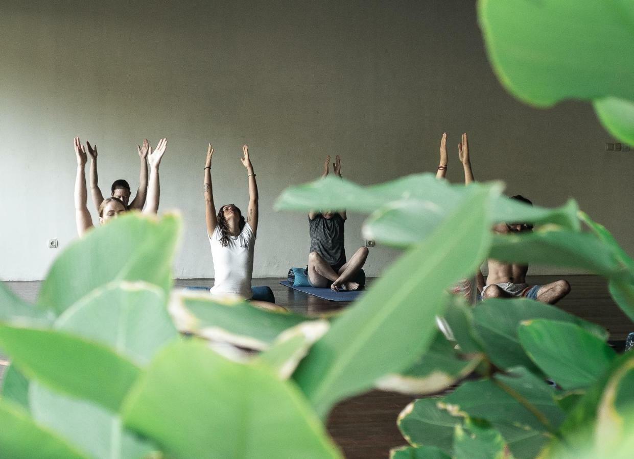 Mana Eco Retreat 호텔 Kuta  외부 사진