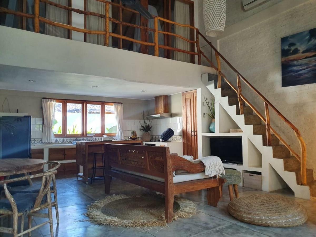 Mana Eco Retreat 호텔 Kuta  외부 사진